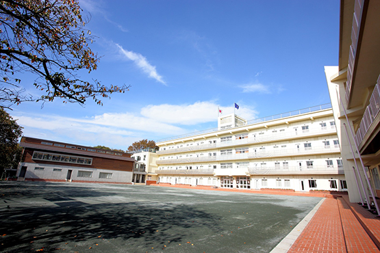 八雲学園中学校高等学校