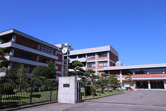 清泉女学院中学高等学校